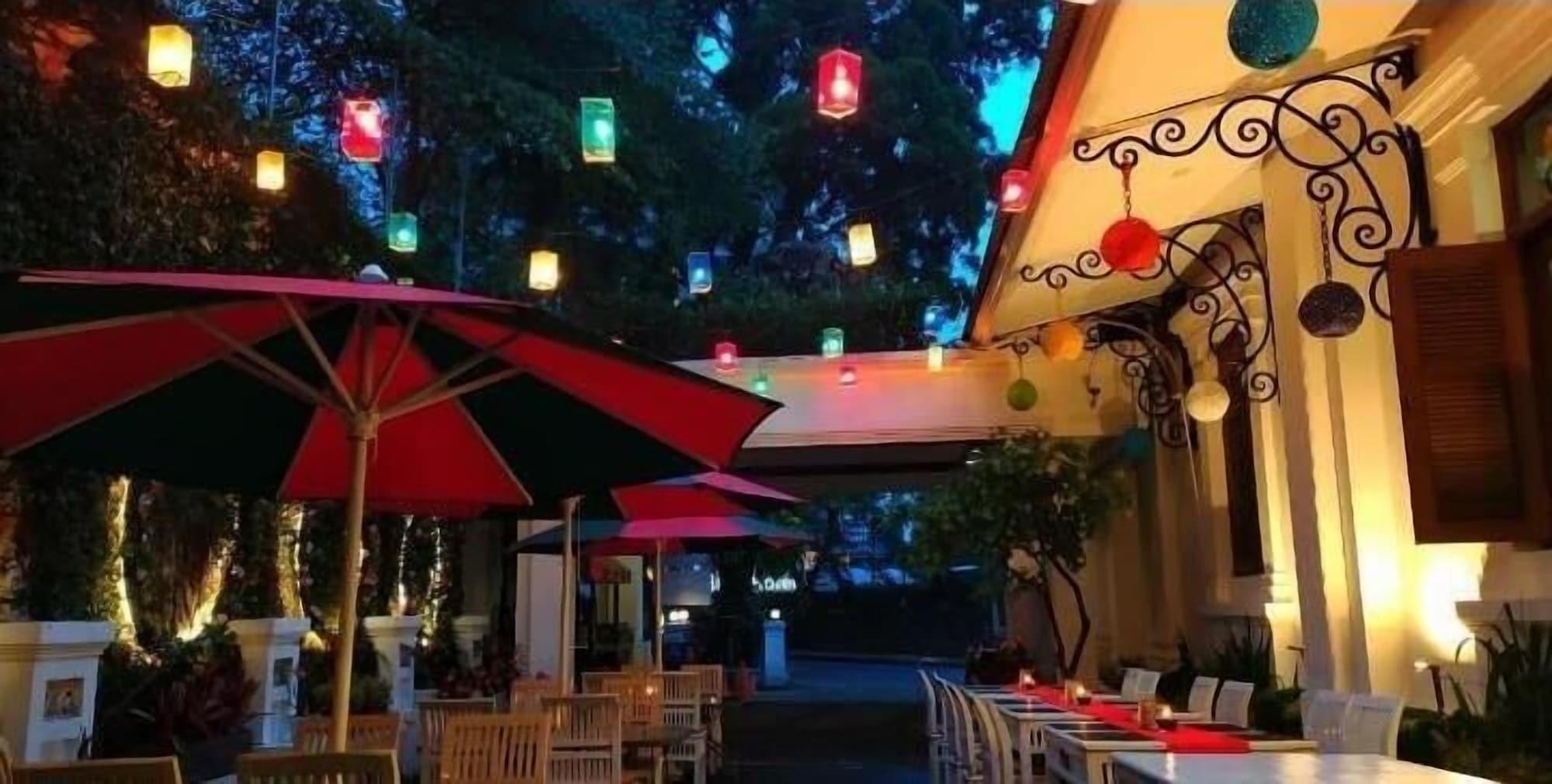 בוגור Sahira Butik Hotel מראה חיצוני תמונה